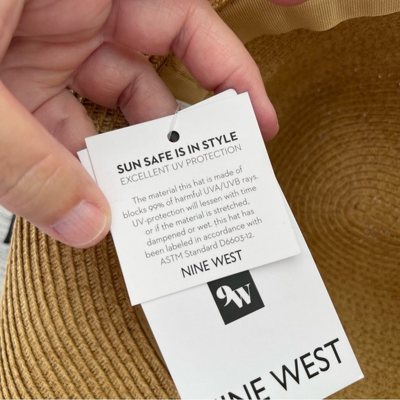 Nine West Packable UPF 50+ Sun Hat with Black Ribbon NWT - Picture 5 of 7
